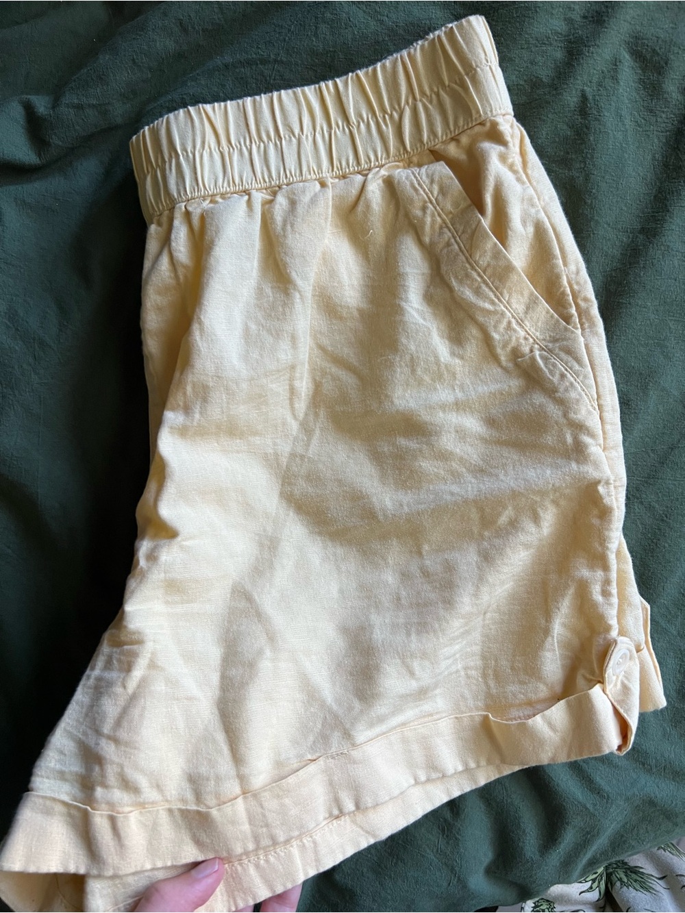 ‼️EUC: Pact Organic Women's Linen Blend The Harbour Tabbed Short - L - Picture 9 of 9